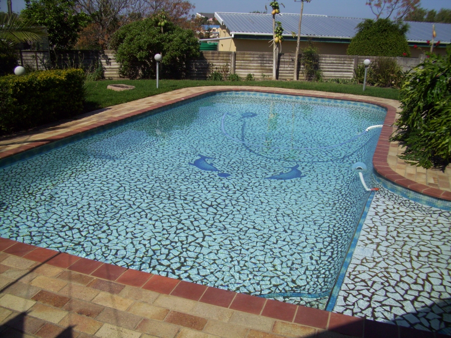 3 Bedroom Property for Sale in Amalinda North Eastern Cape